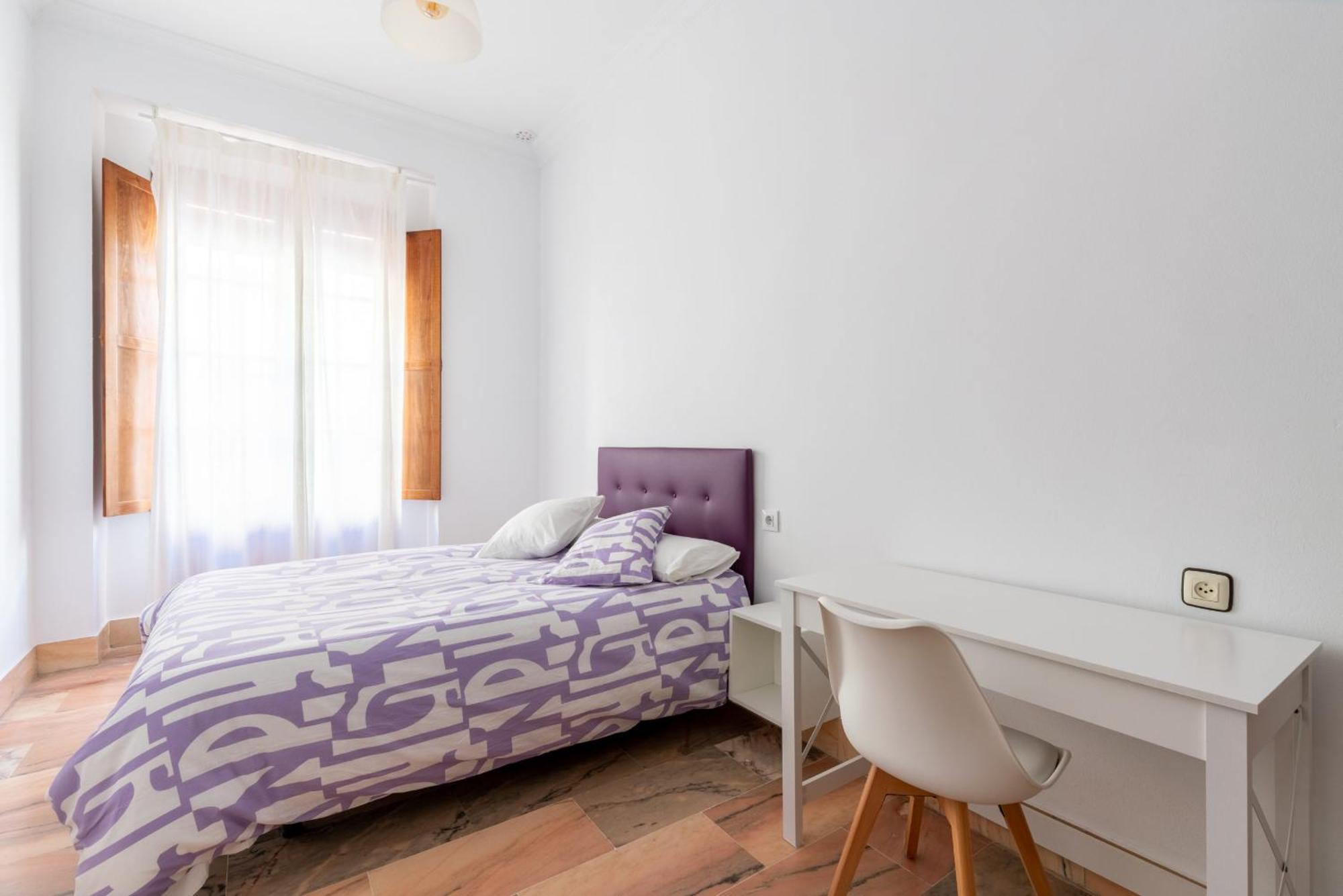 Banana Gay House - Only Men Sevilha